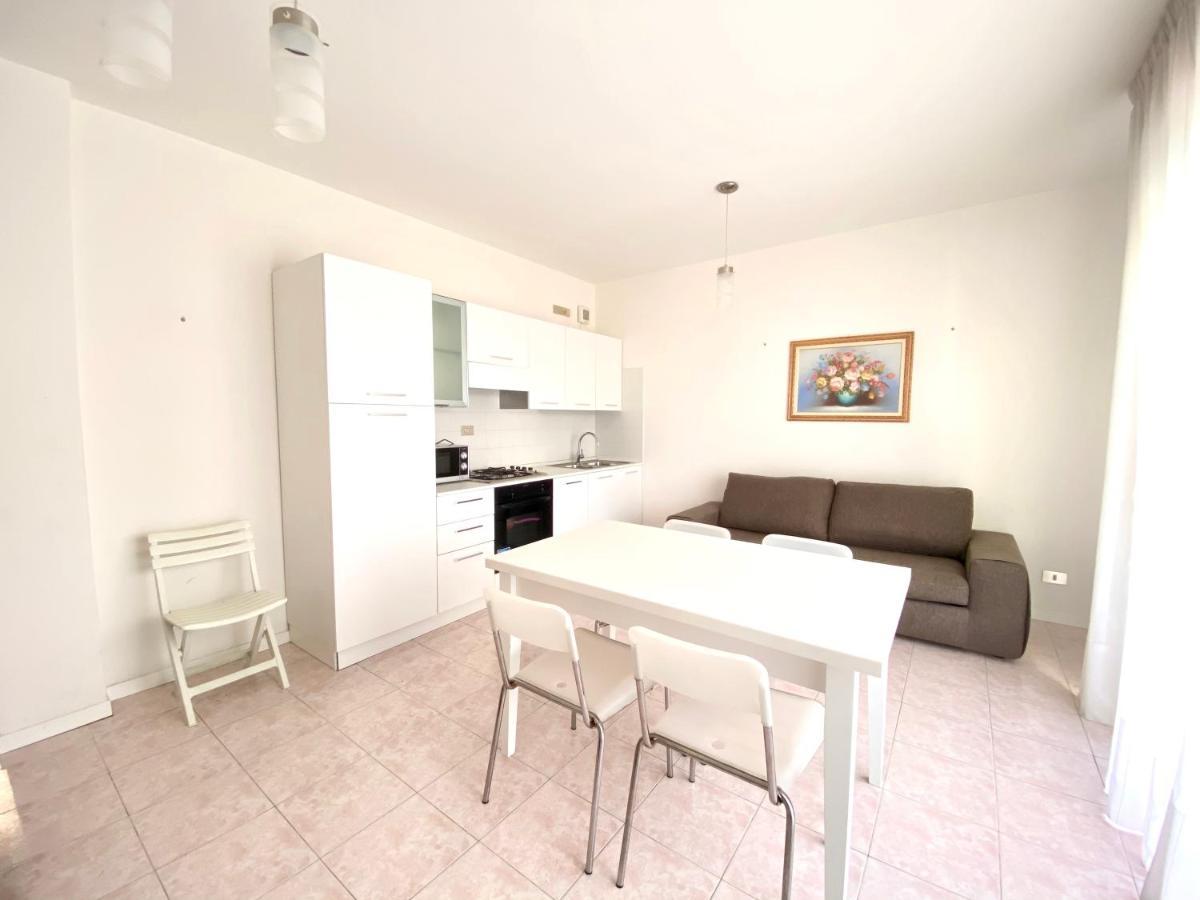 Residence Cristoforo Colombo - Carraro Immobiliare - Family Apartments Caorle Bagian luar foto
