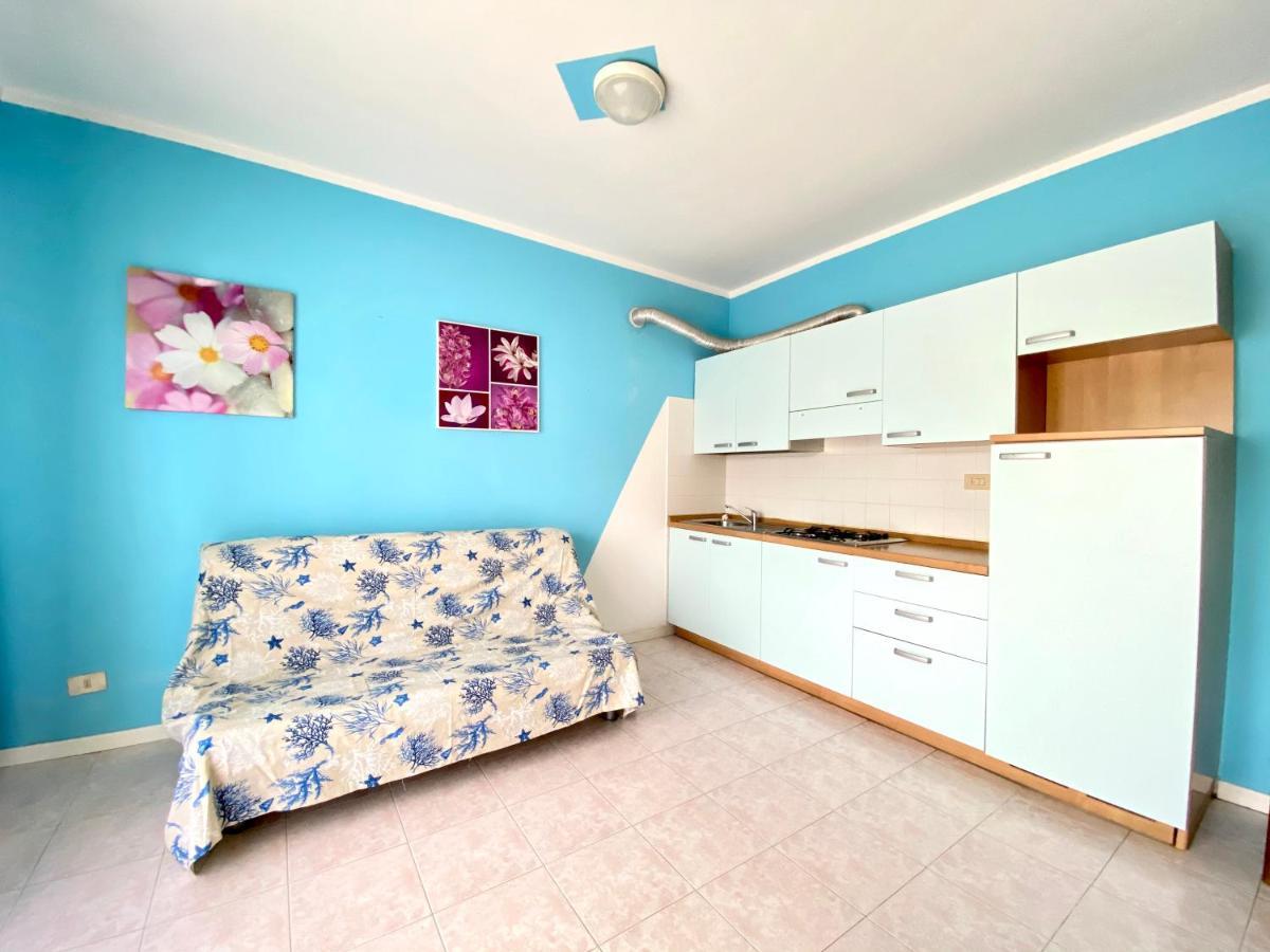 Residence Cristoforo Colombo - Carraro Immobiliare - Family Apartments Caorle Bagian luar foto